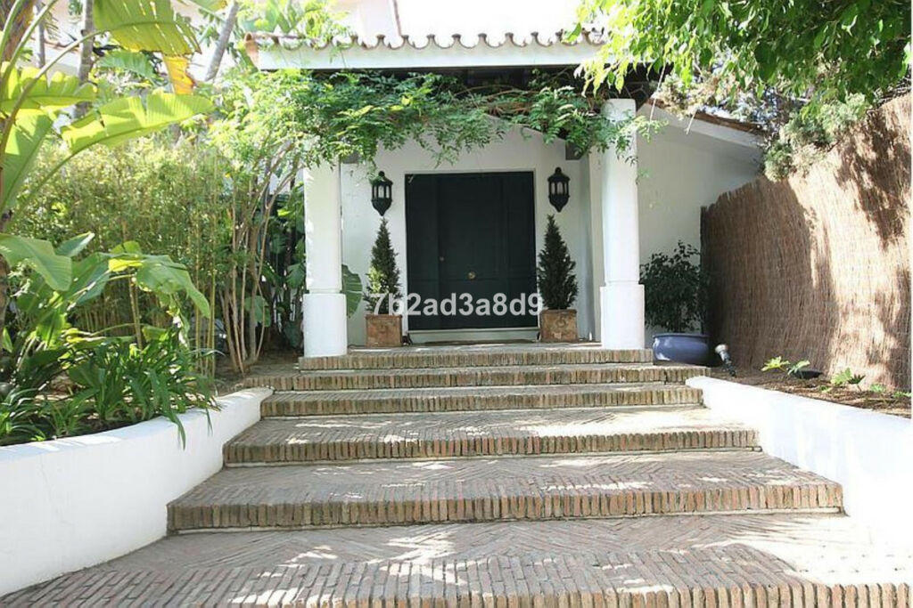 Detached Villa Calahonda Málaga - imagen 15