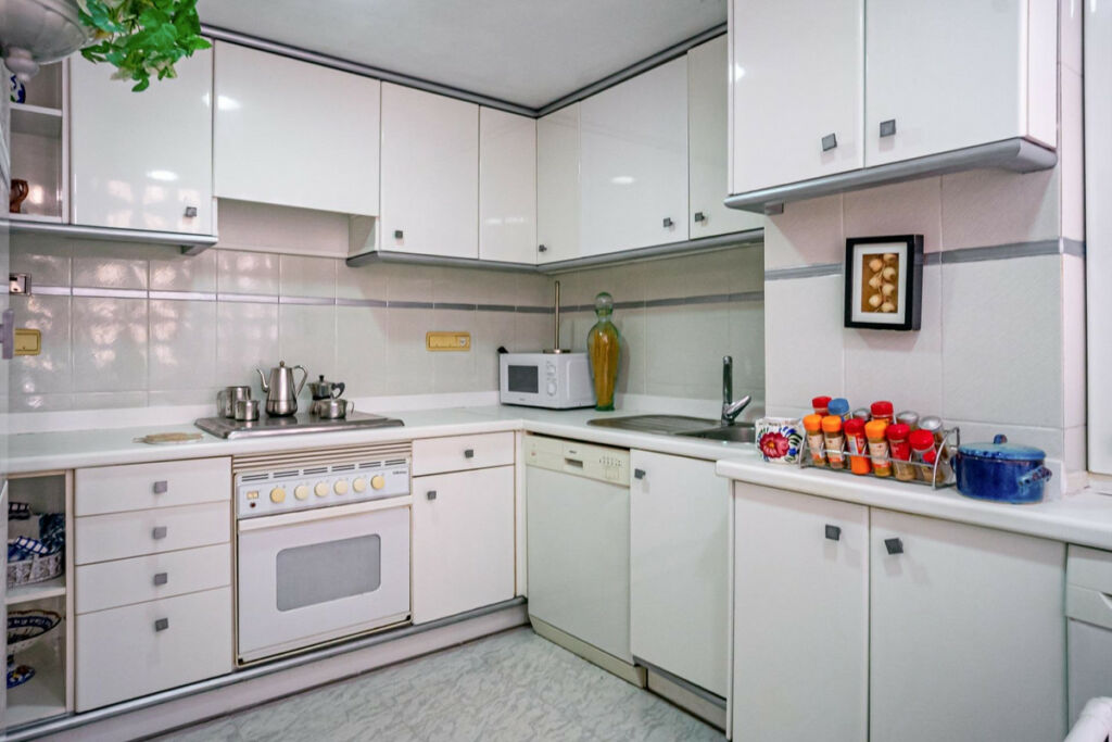 Middle Floor Apartment Benidorm Alicante - zdjęcie 15