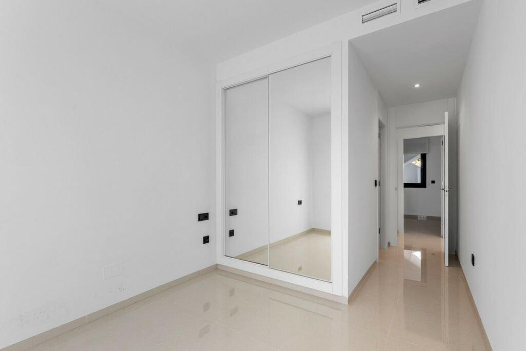 Middle Floor Apartment Guardamar del Segura Alicante - imagen 16