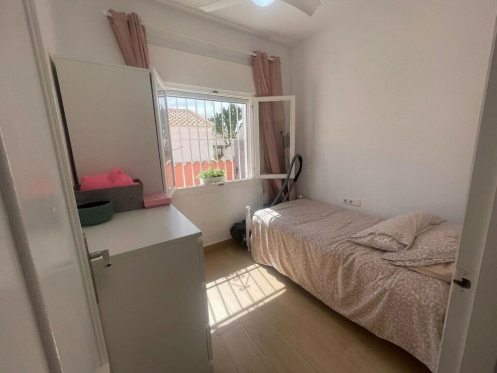Detached Villa Playa Flamenca Alicante - imagen 17