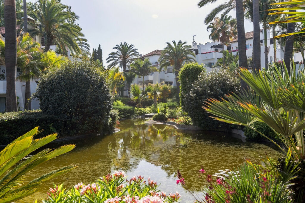 Penthouse Puerto Banús Málaga - image 18