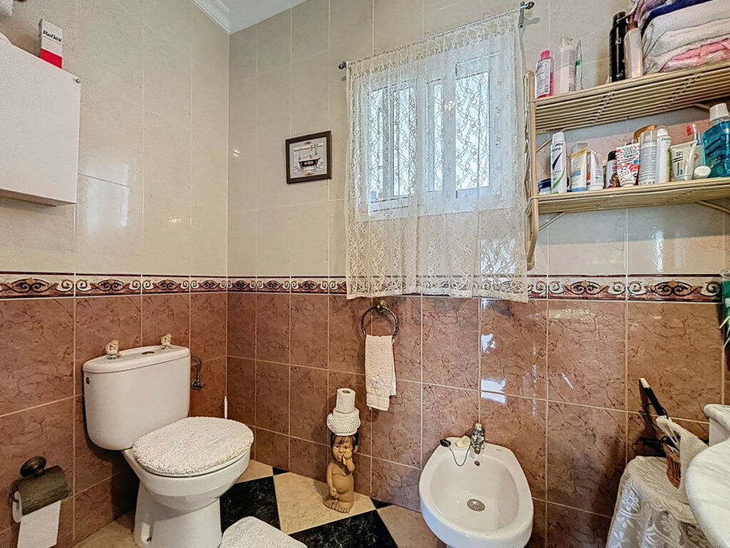 Detached Villa La Viñuela Málaga - imagen 18