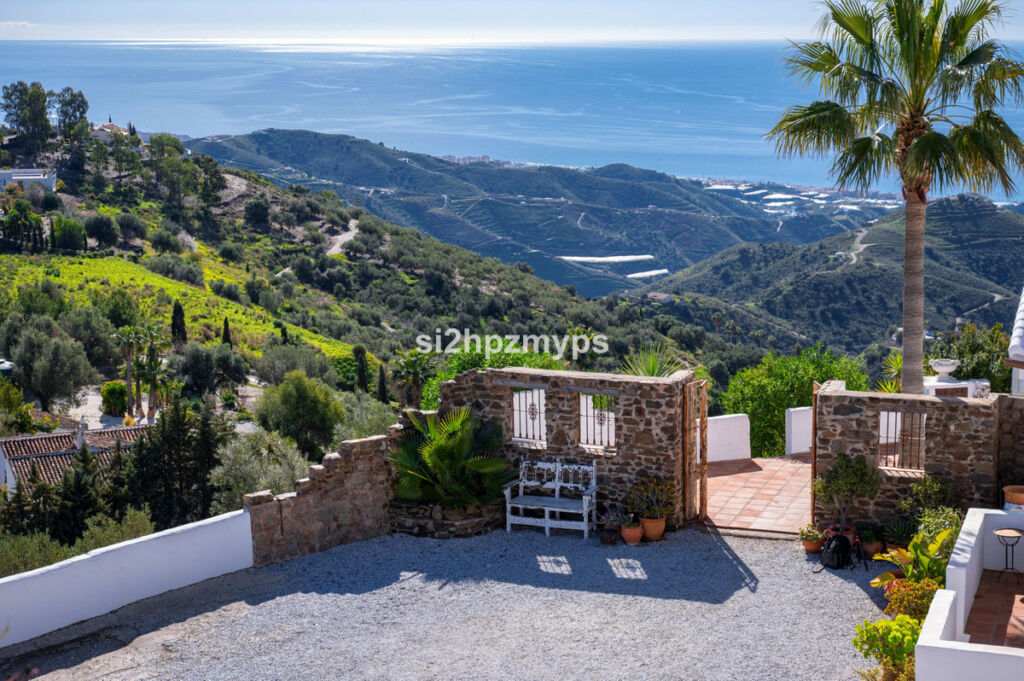 Detached Villa Sayalonga Málaga - Bild 18
