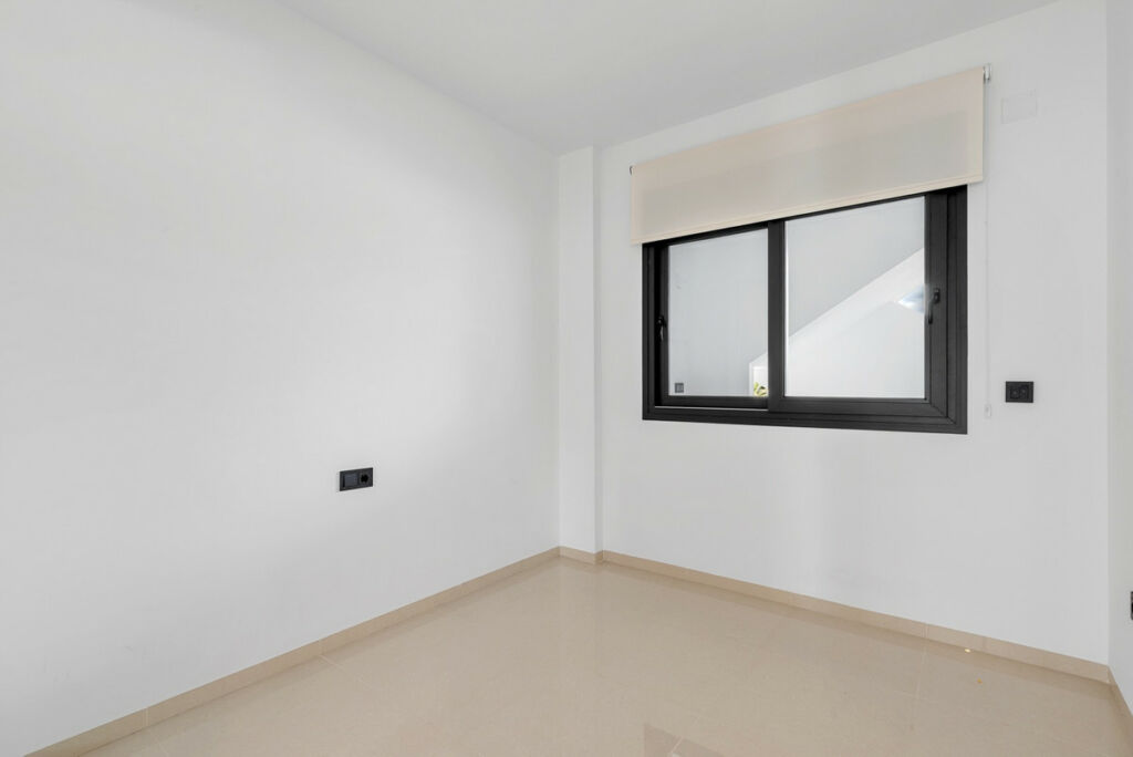 Middle Floor Apartment Guardamar del Segura Alicante - imagen 19