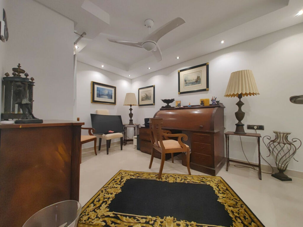 Detached Villa Estepona Málaga - imagen 19