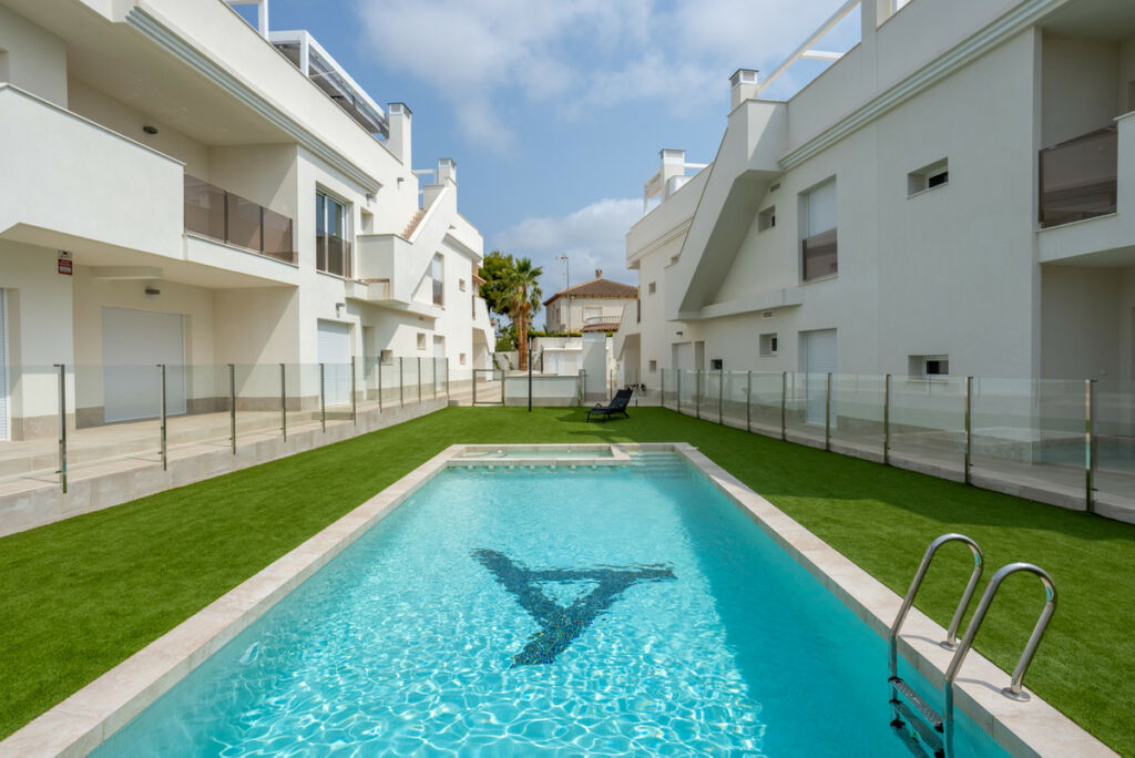 Ground Floor Apartment Villamartin Alicante - Bild 2