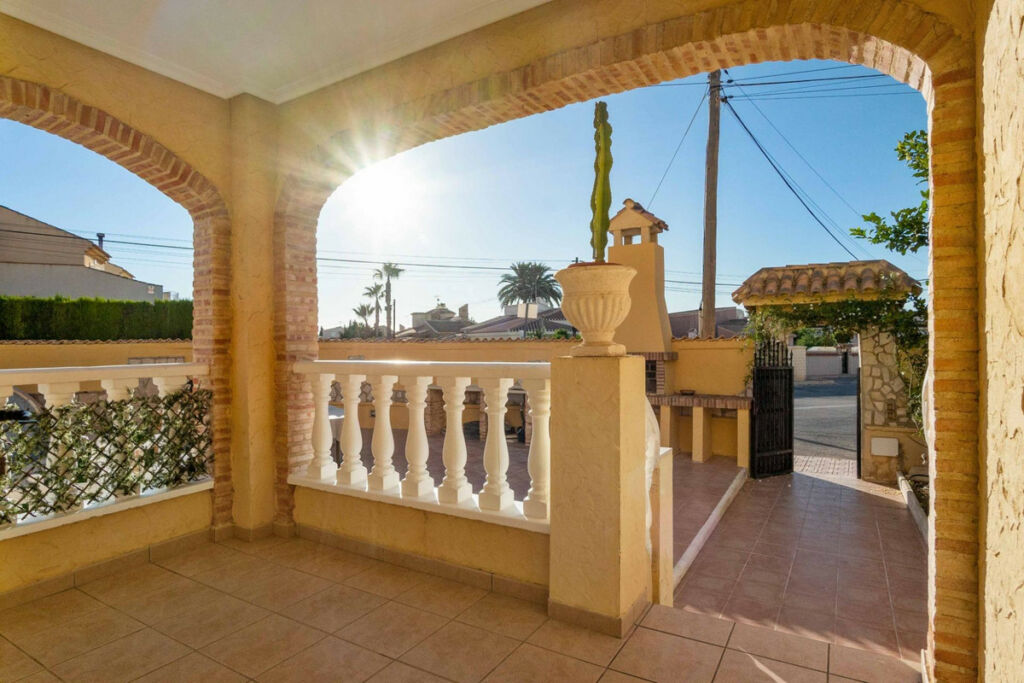 Detached Villa La Florida Alicante - zdjęcie 2