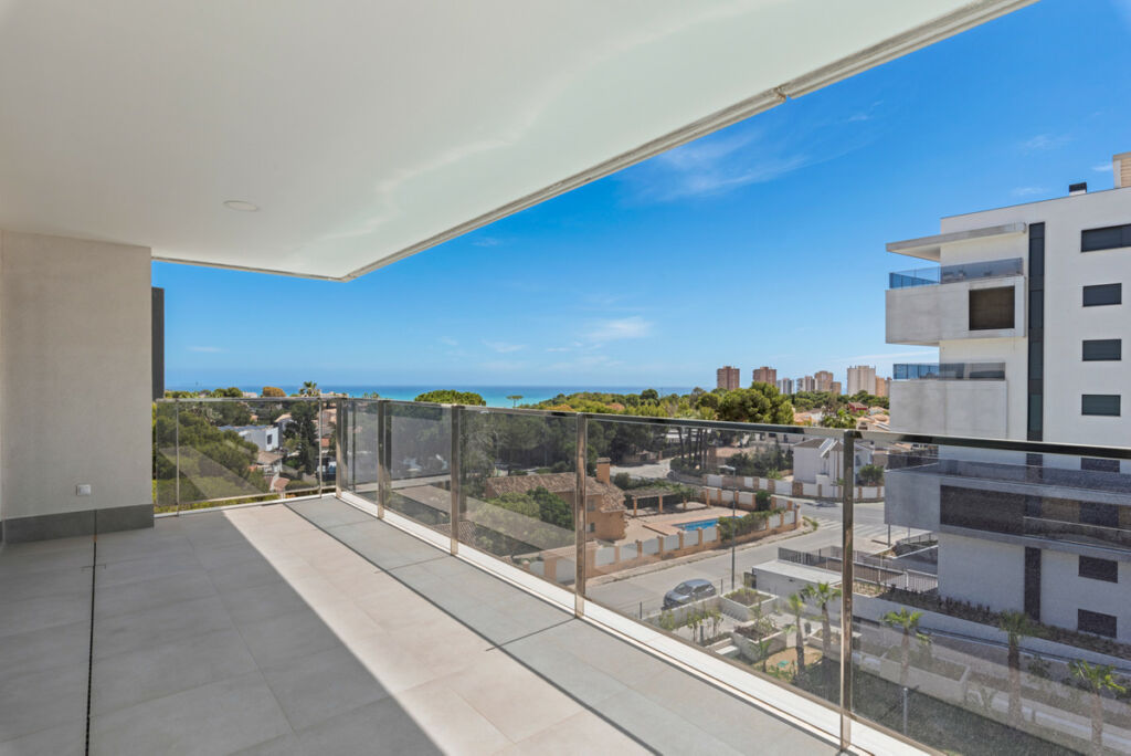 Middle Floor Apartment Campoamor Alicante - imagen 2