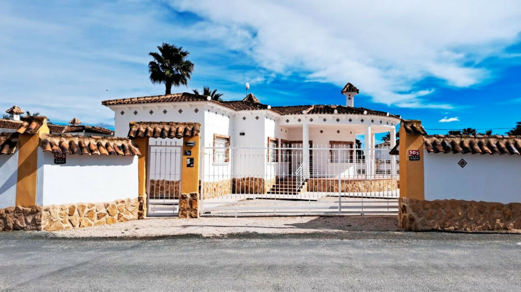 Detached Villa Catral Alicante - imagen 2