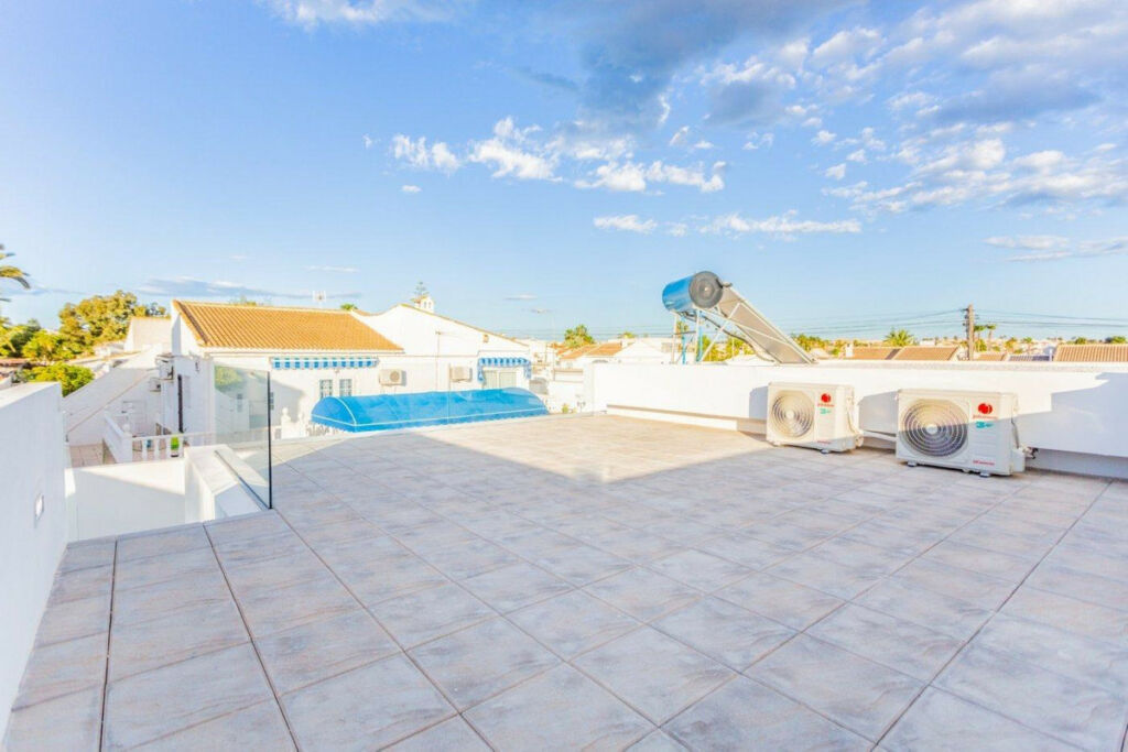 Detached Villa Torrevieja Alicante - zdjęcie 20