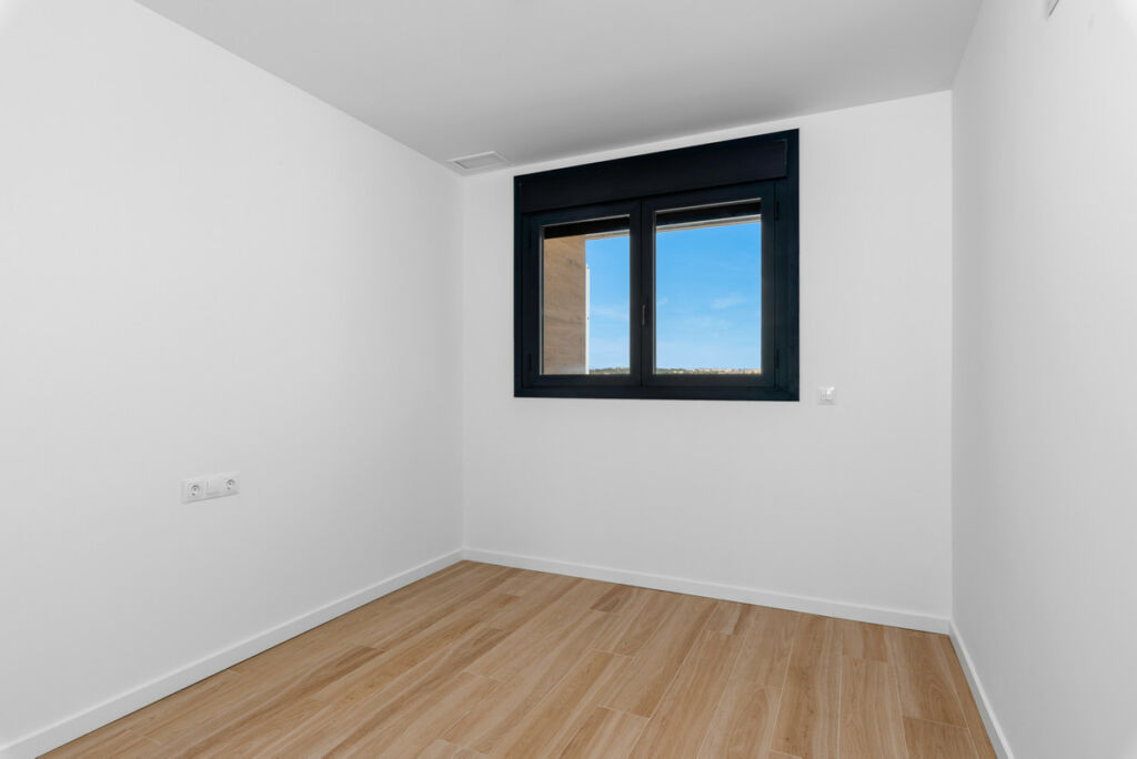 Middle Floor Apartment Campoamor Alicante - imagen 20