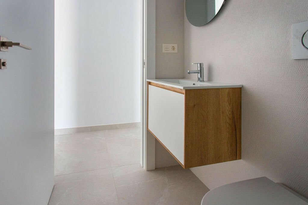 Middle Floor Apartment Torrevieja Alicante - image 20