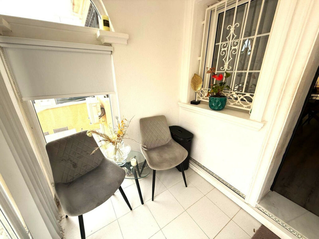 Semi-Detached House Villamartin Alicante - Bild 20