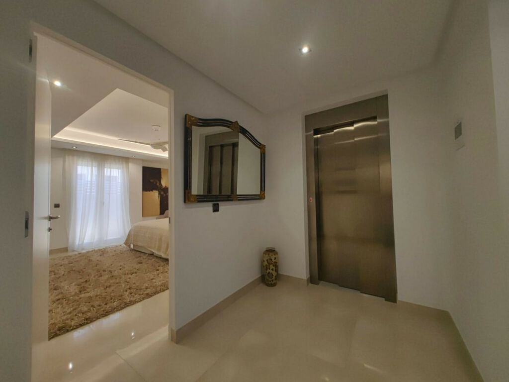 Detached Villa Estepona Málaga - imagen 21
