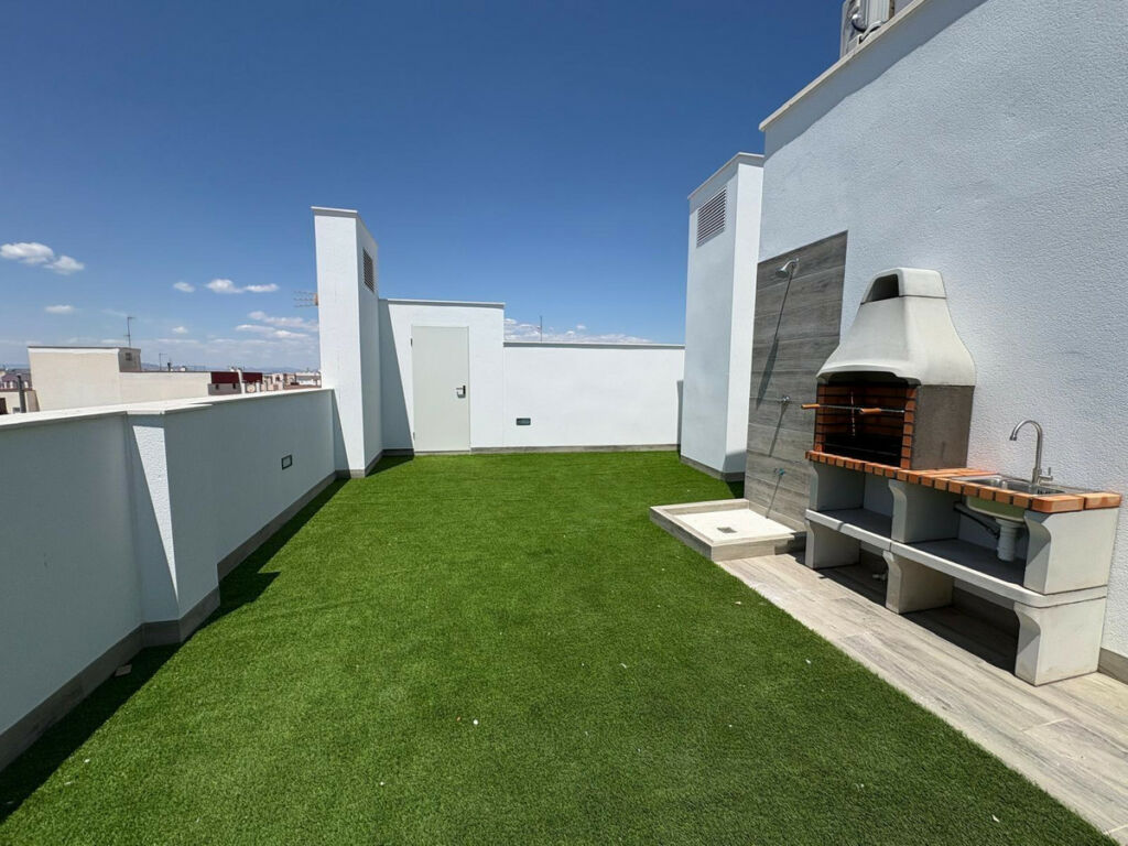 Middle Floor Apartment Torrevieja Alicante - zdjęcie 21