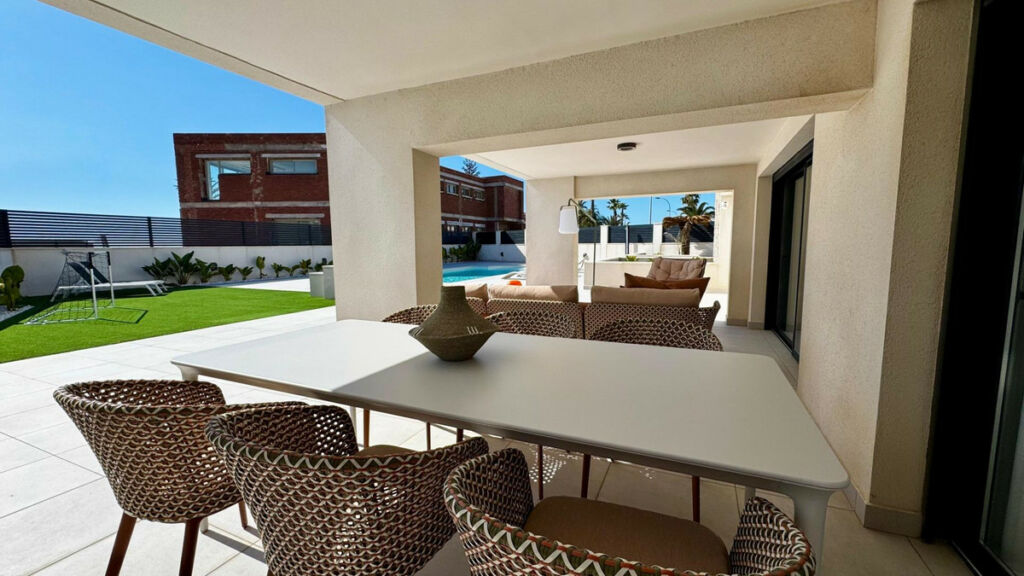 Detached Villa La Veleta Alicante - zdjęcie 22