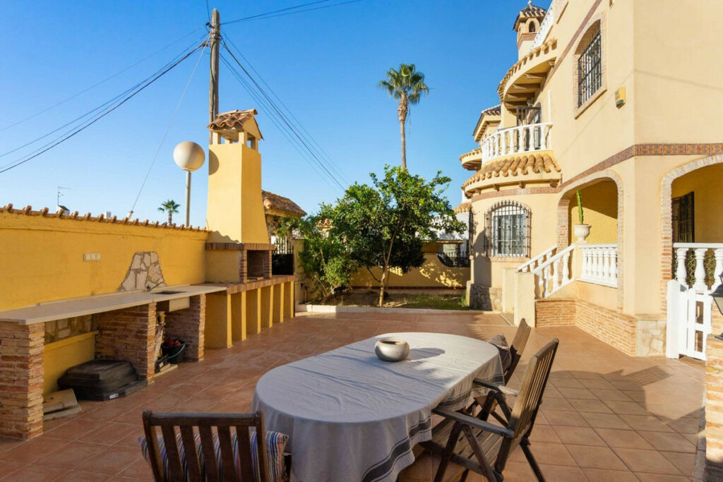 Detached Villa La Florida Alicante - zdjęcie 23