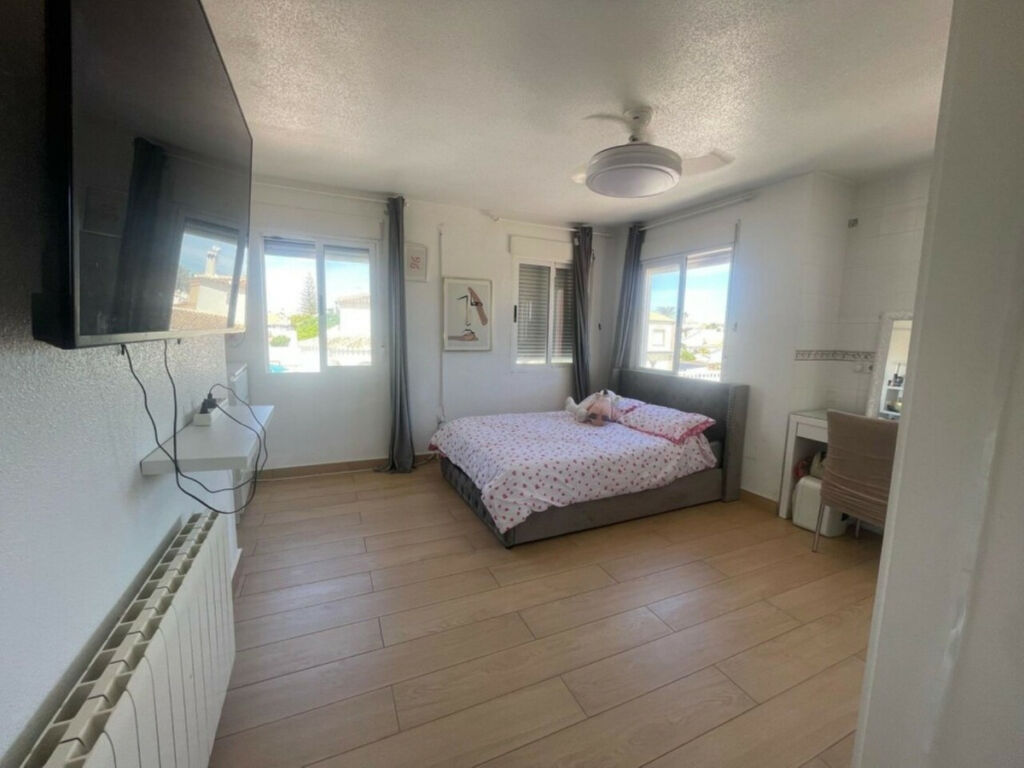 Detached Villa Playa Flamenca Alicante - imagen 22