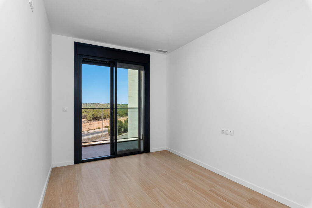 Middle Floor Apartment Campoamor Alicante - imagen 23