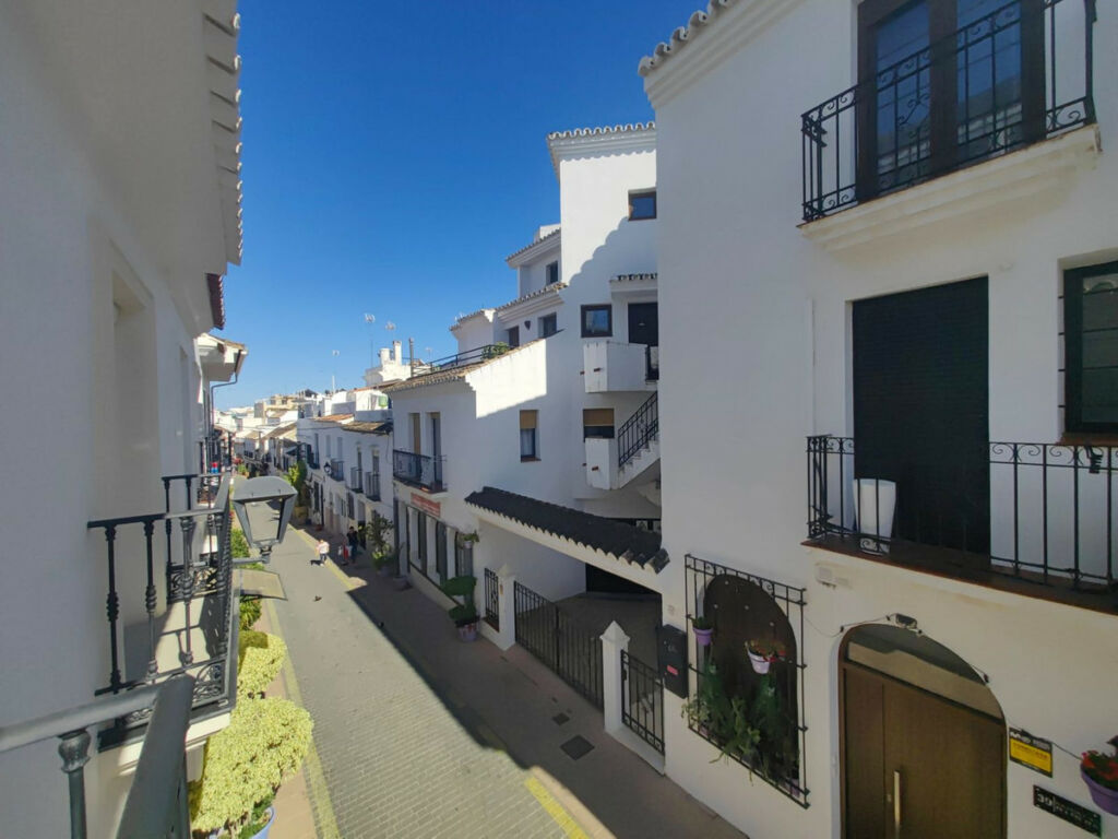 Detached Villa Estepona Málaga - imagen 25