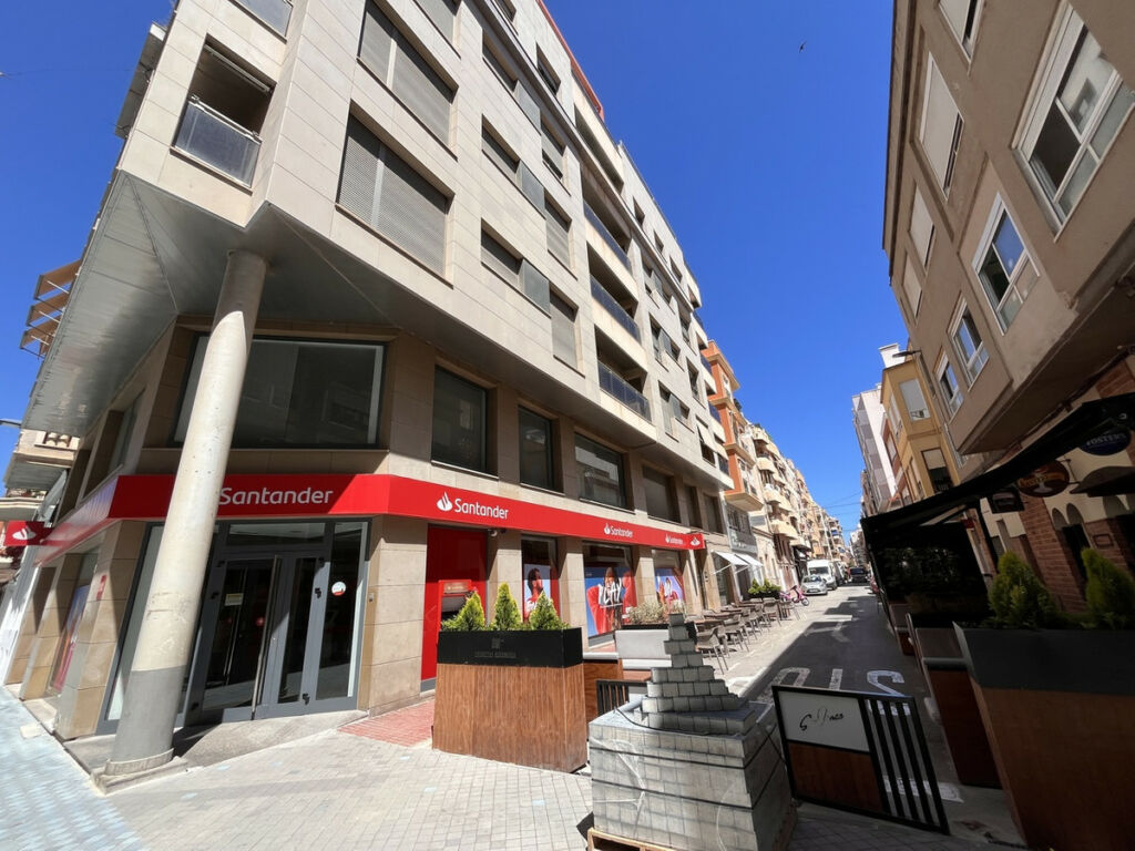 Middle Floor Apartment Santa Pola Alicante - Bild 25