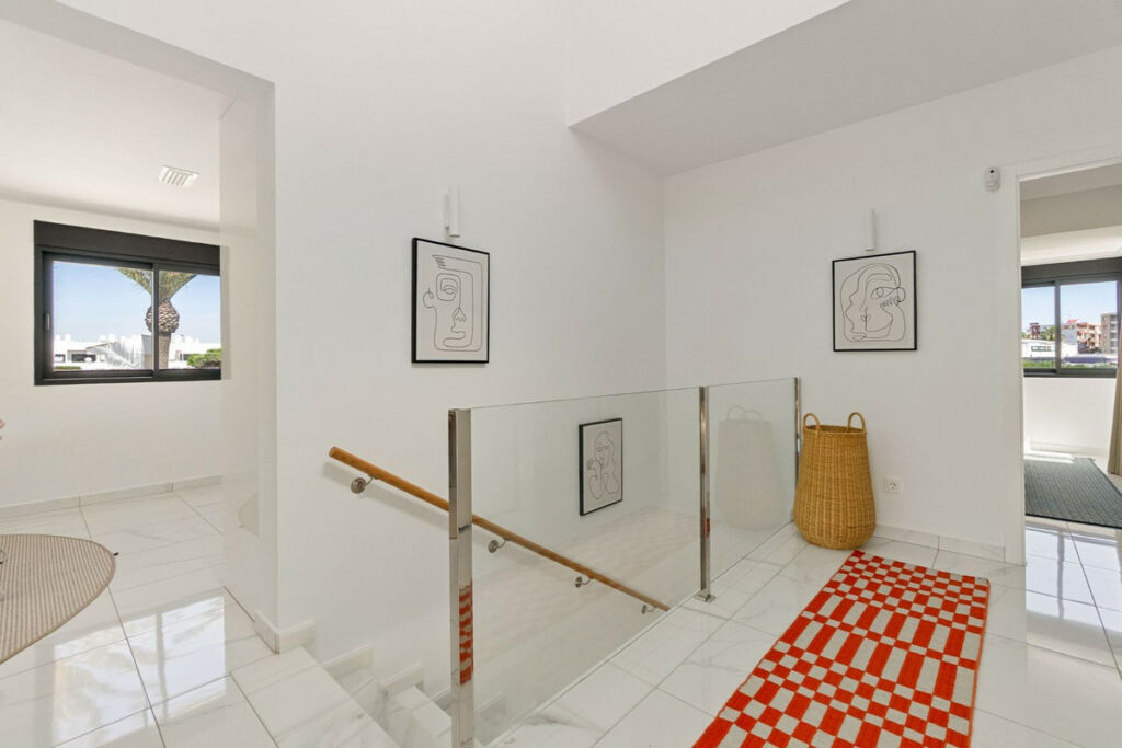 Detached Villa La Veleta Alicante - zdjęcie 26