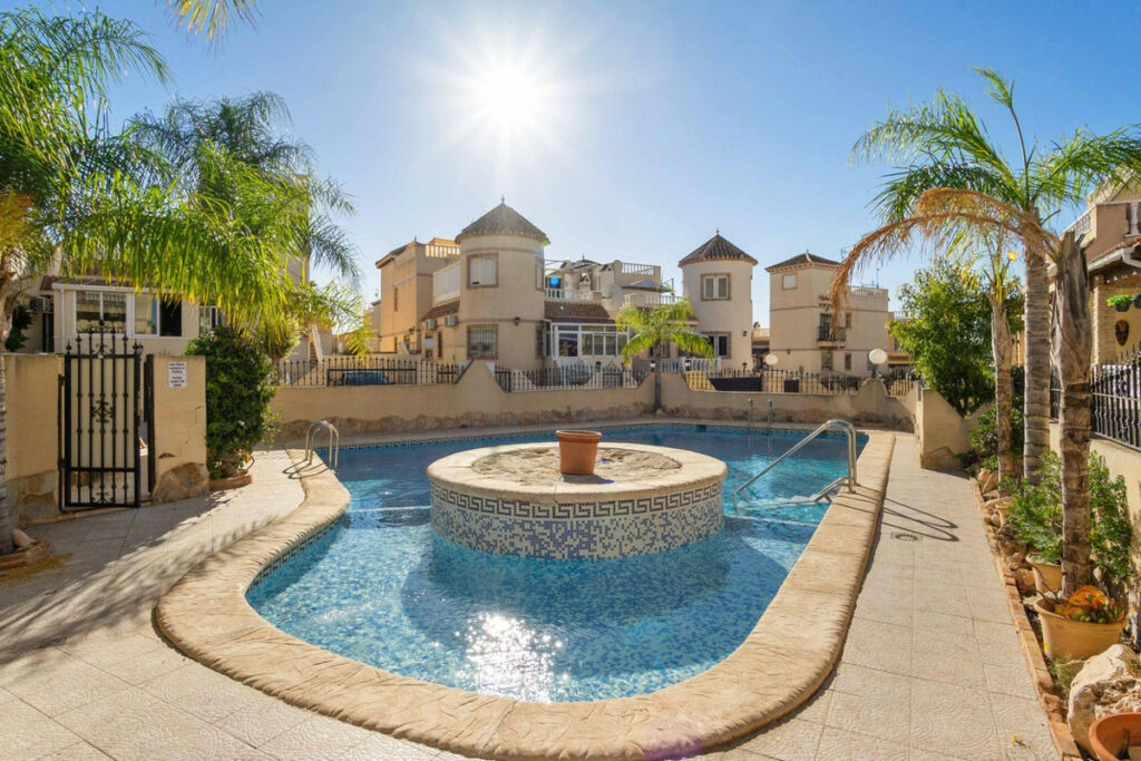 Detached Villa La Florida Alicante - zdjęcie 26
