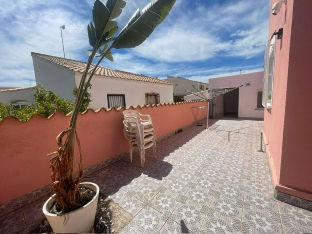 Detached Villa Playa Flamenca Alicante - imagen 28