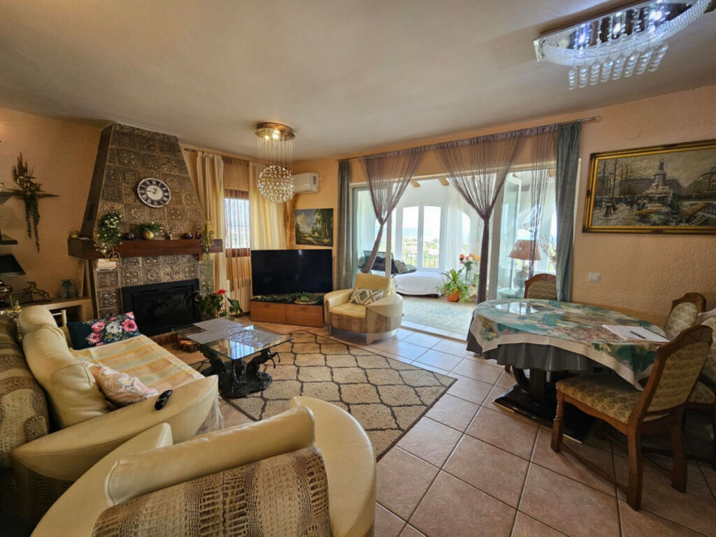 Detached Villa Adsubia Alicante - imagen 3