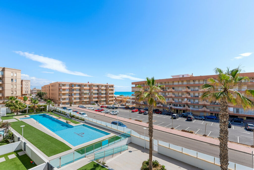 Middle Floor Apartment Guardamar del Segura Alicante - imagen 3