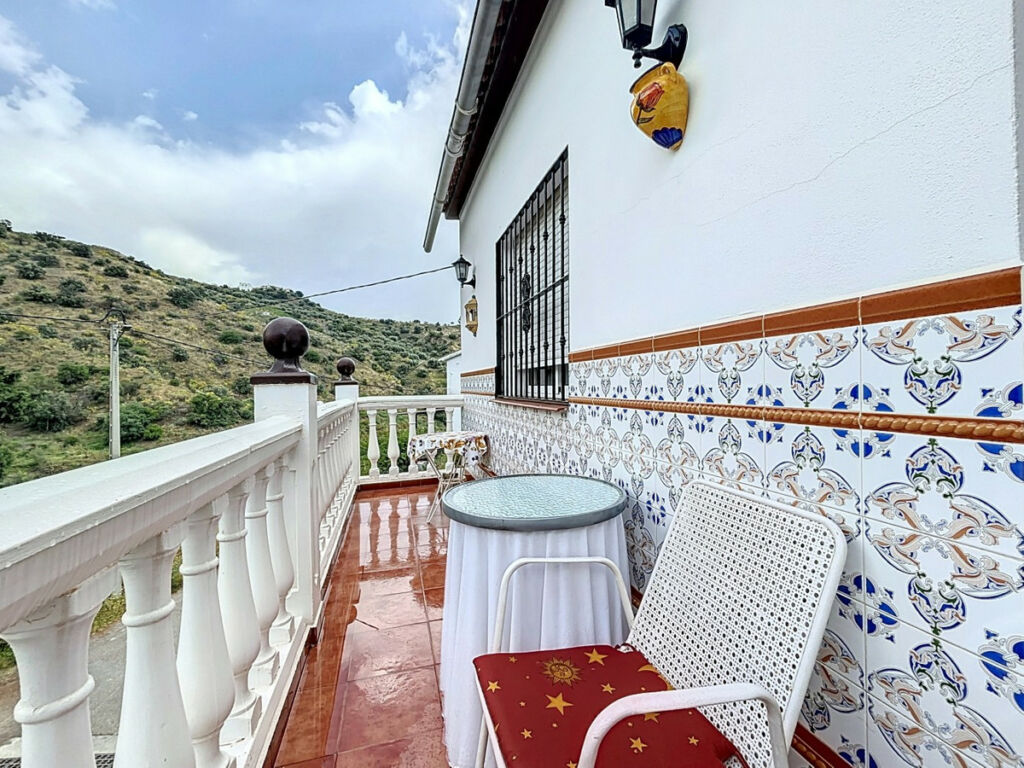 Detached Villa La Viñuela Málaga - imagen 3