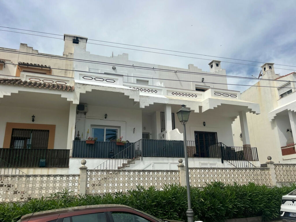 Townhouse Torreguadiaro Cádiz - imagen 5