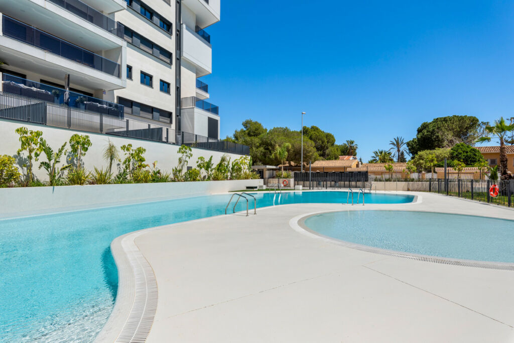 Middle Floor Apartment Campoamor Alicante - imagen 31