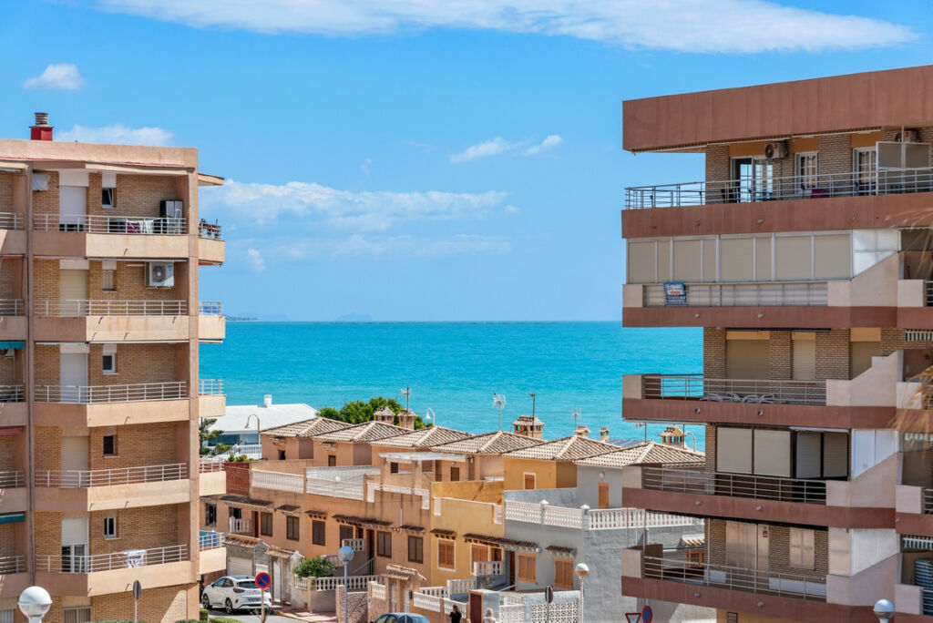 Middle Floor Apartment Guardamar del Segura Alicante - imagen 32