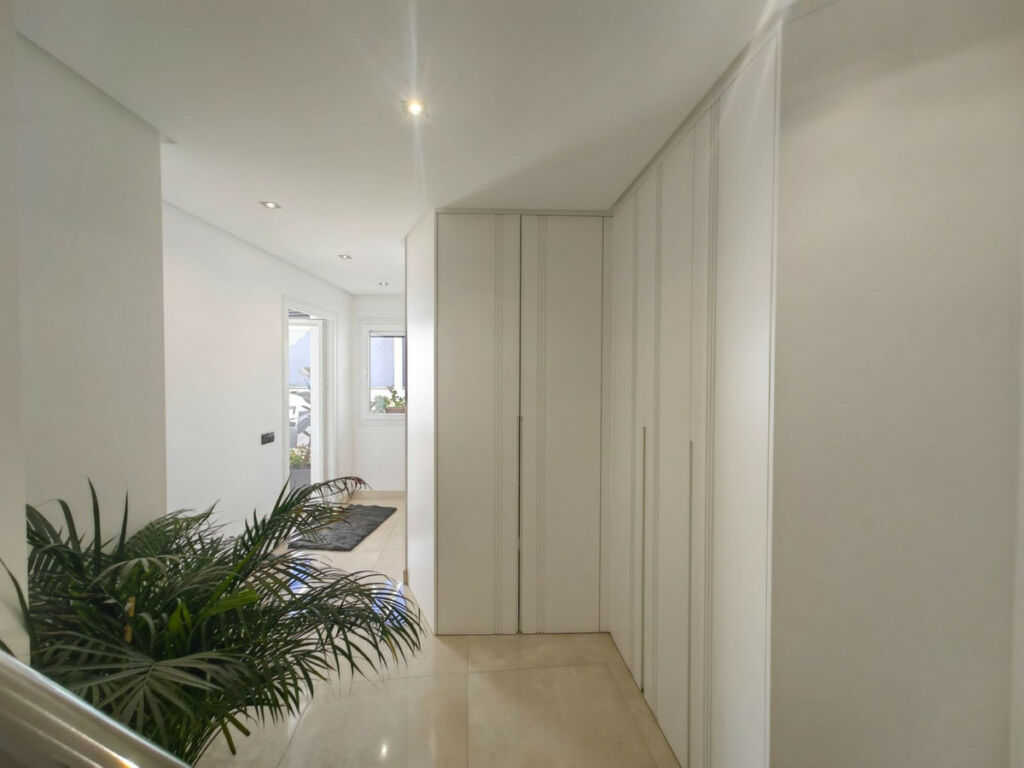 Detached Villa Estepona Málaga - imagen 32