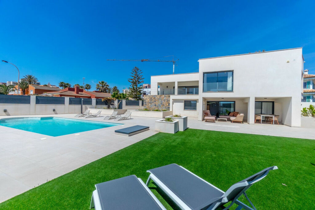 Detached Villa La Veleta Alicante - zdjęcie 33