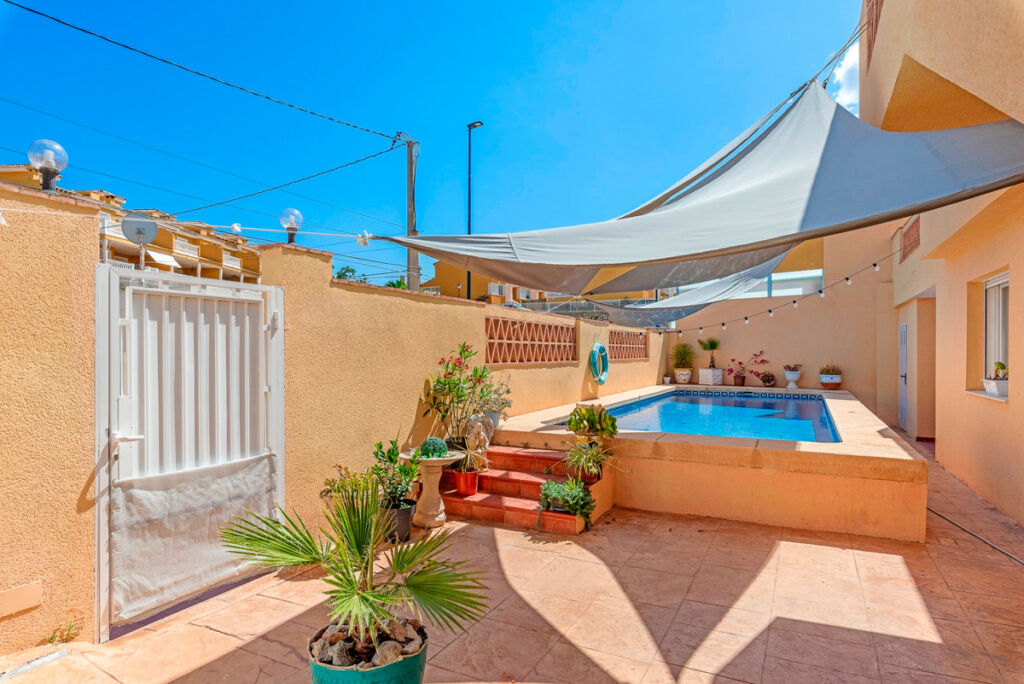 Detached Villa L'Alfás del Pi Alicante - imagen 36
