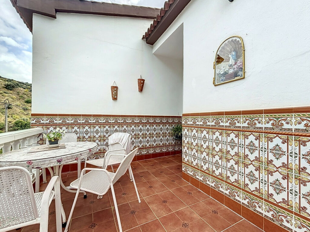 Detached Villa La Viñuela Málaga - imagen 38