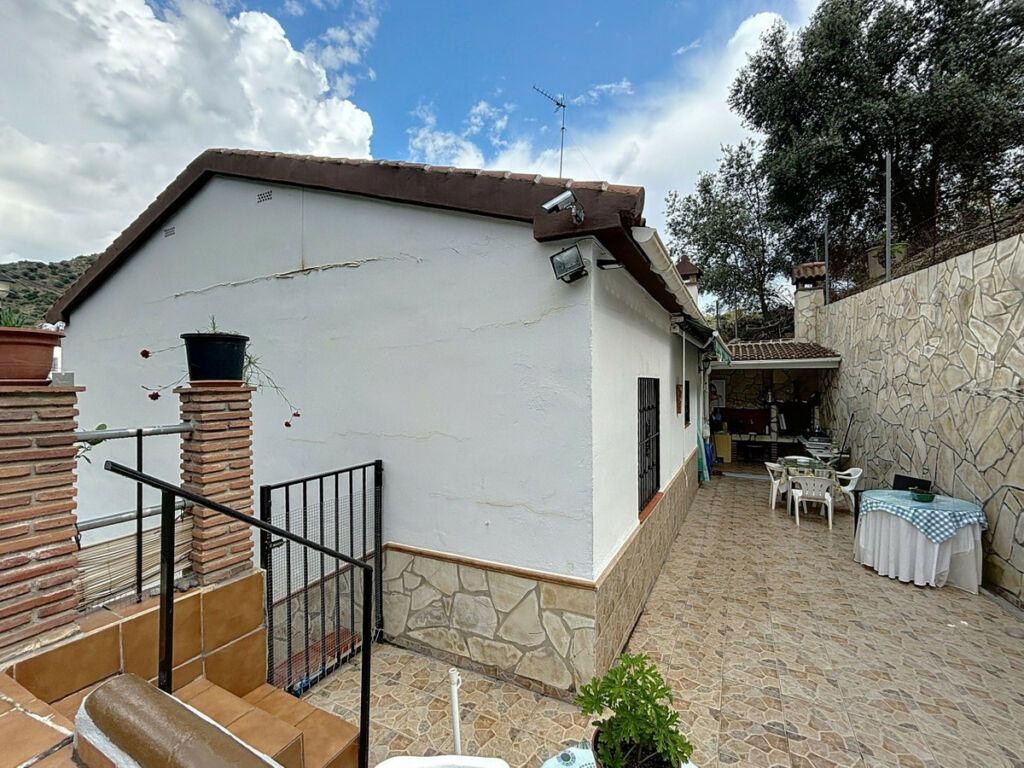 Detached Villa La Viñuela Málaga - imagen 39