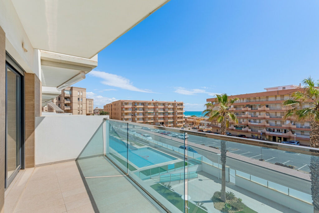 Middle Floor Apartment Guardamar del Segura Alicante - imagen 4