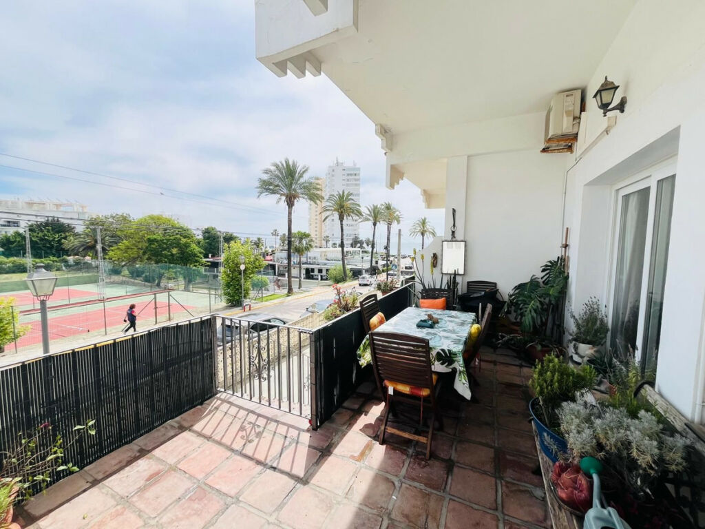 Townhouse Torreguadiaro Cádiz - imagen 6