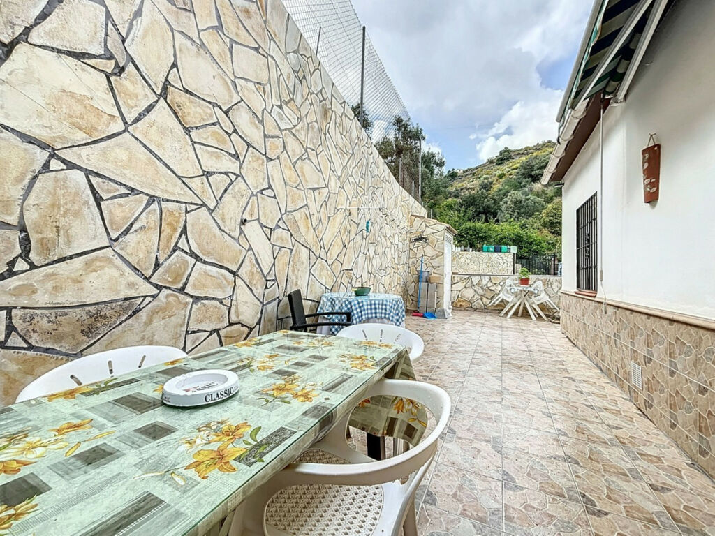 Detached Villa La Viñuela Málaga - imagen 43