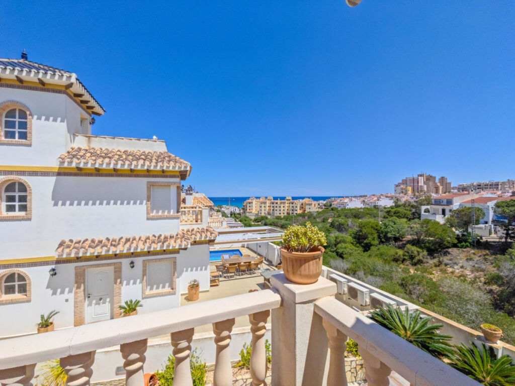 Detached Villa La Mata Alicante - zdjęcie 35