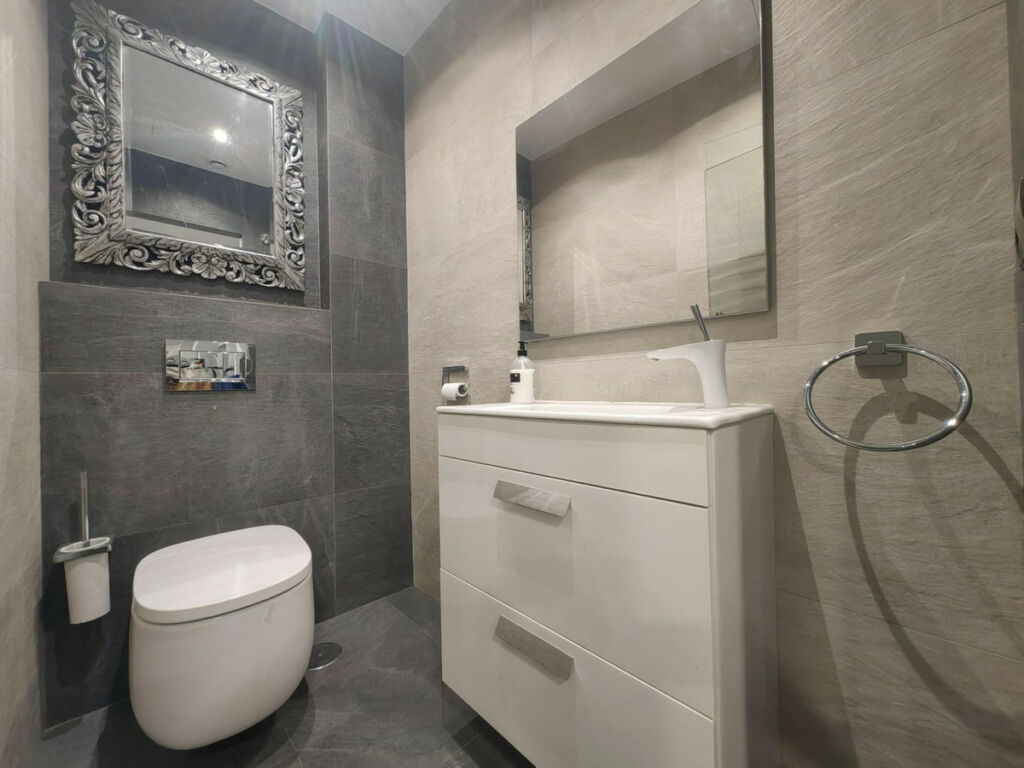 Detached Villa Estepona Málaga - imagen 45