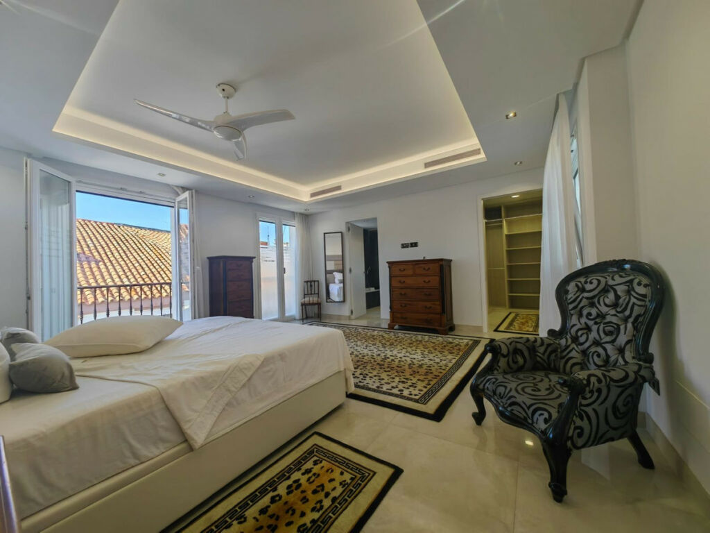 Detached Villa Estepona Málaga - imagen 46