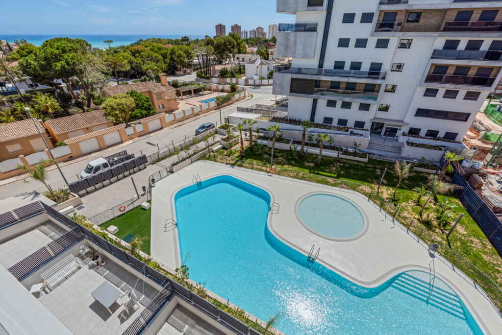 Middle Floor Apartment Campoamor Alicante - imagen 5