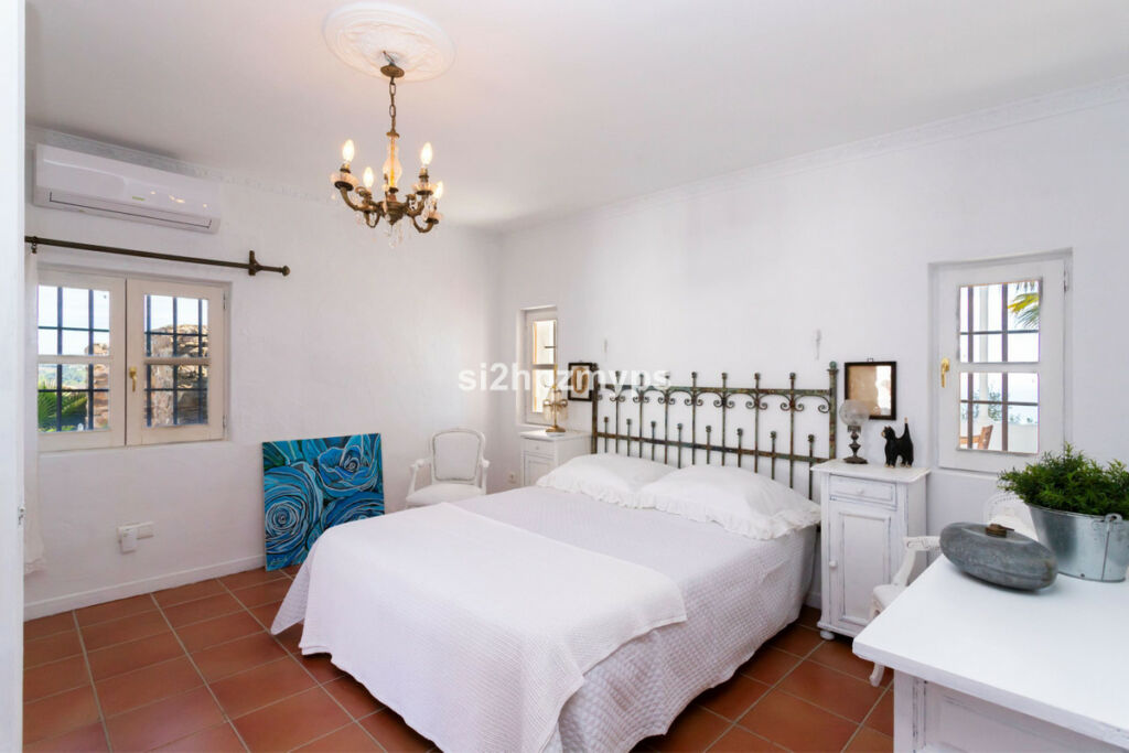 Detached Villa Sayalonga Málaga - Bild 50