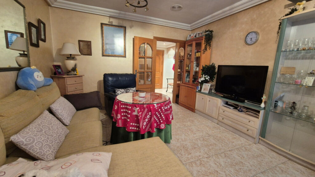 Middle Floor Apartment Torrevieja Alicante - imagen 6