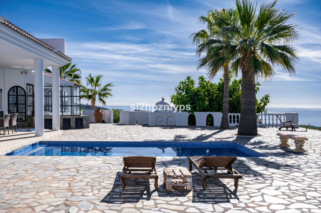 Detached Villa Sayalonga Málaga - Bild 7