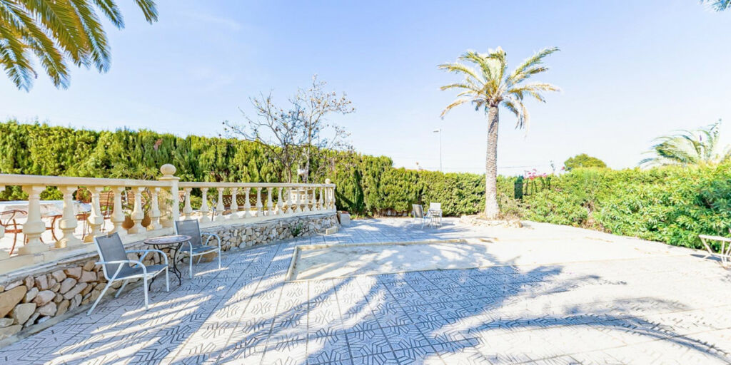 Detached Villa La Nucia Alicante - zdjęcie 11